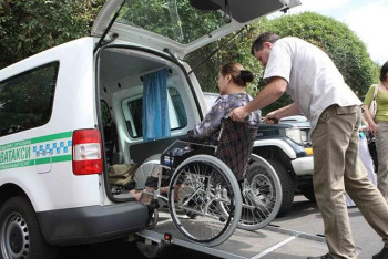 Фотография к новости: Биыл қанша адам  инватакси қызметіне  тапсырыс берді