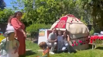 Фотография к новости: Америкада тұңғыш қазақ балабақшасы ашылды