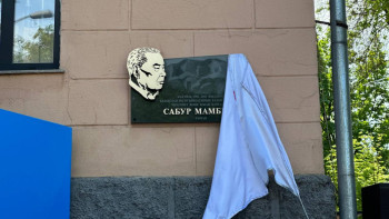 Фотография к новости: Алматыда тарихи тұлғаларға мемориалдық тақталар ашылды