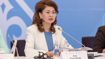 Фотография к новости: Балаева: Бастама өскелең ұрпақты кітап оқуға деген қызығушылығын арттыру