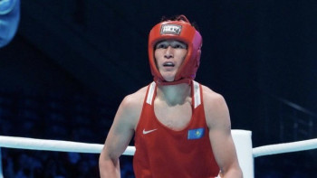 Фотография к новости: Төрехан Сабырхан бокстан Азияның төрт дүркін чемпионы атанды