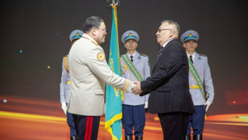 Фотография к новости: ІІМ-де ерлікпен қаза тапқан полицейдің есімі ұлықталды