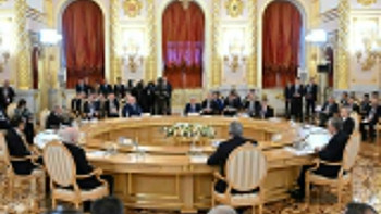 Фотография к новости: Мемлекет басшысы Жоғары Еуразиялық экономикалық кеңестің отырысына қатысты