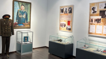 Фотография к новости: Рақымжан Қошқарбаевтың 100 жылдығына арналған көрме ашылды