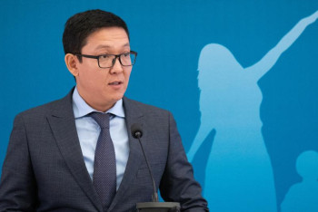 Фотография к новости: Жаңа қаланың әкімі тағайындалды