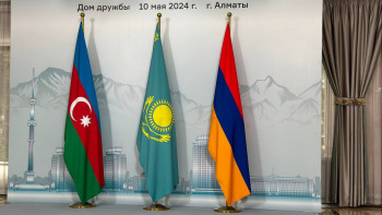 Фотография к новости: Алматыда Армения-Әзербайжан келіссөздері басталды