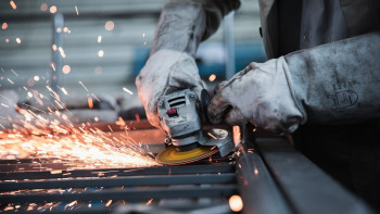 Фотография к новости: Қазақстан ерлері қай салаларда жұмыс істейді?