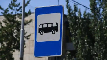 Фотография к новости: Алматы облысында көлік жүргізушісі аялдамадағы екі адамды қағып өлтірді