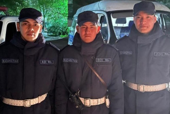 Фотография к новости: Елордалық ұландықтар ер адамды есірткімен ұстады