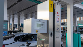 Фотография к новости: Елімізде жанармай мен дизель сатылымына тәуліктік шектеу енгізіледі