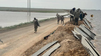Фотография к новости: Жұмыссыздар тасқынынан зардап шеккен өңірлерде жұмысқа орналаса алады