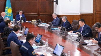 Фотография к новости: "Жаз ыстық болады". Үкімет басшысы әкімдерге ескерту жасады