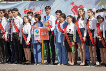 Фотография к новости: Биыл неше оқушы 11-сыныпты бітіреді