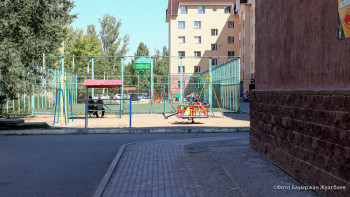 Фотография к новости: Дәулет Мұқаев жастарға 5%-бен пәтер беруді ұсынды