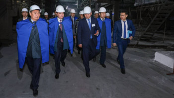 Фотография к новости: Олжас Бектенов Көкшетаудағы қазандықтарды жаңғырту жұмысымен танысты