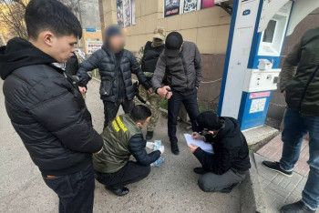 Фотография к новости: Павлодарда өзгенің атына несие рәсімдеген лудоман ұсталды