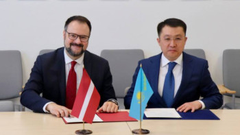 Фотография к новости: Қазақстан мен Латвия көлік және логистика саласындағы ынтымақтастықты нығайтып жатыр