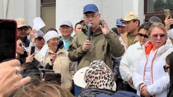 Фотография к новости: Су тасқыны. Атырау әкімі Серік Шәпкенов Құлсары тұрғындарымен кездесті