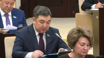 Фотография к новости: Сенатор: Тұрар Рысқұловты өзін қорғау үшін жазған хаты үшін жазғыру – әбестік