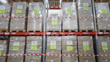 Фотография к новости: Махамбет ауданында дәрі-дәрмектің екі айлық қоры бар