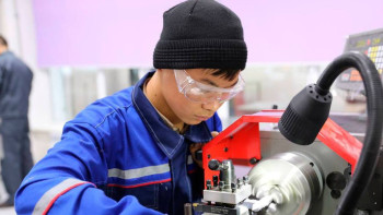 Фотография к новости: Техникалық білім беру ұйымдарында мемлекеттік тапсырыс ұлғайтылды