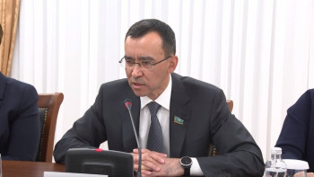 Фотография к новости: Әшімбаев: Елімізде ESG күн тәртібін жүйелі қалыптастыру қажет