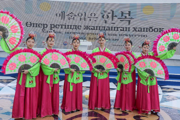 Фотография к новости: «Жумонг ханзада»: Қазақстандықтардың корей киіміне қызығушылығы артып келеді