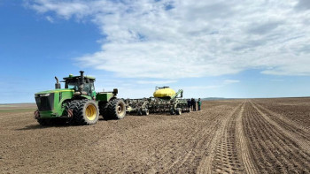 Фотография к новости: Ауыл шаруашылығы министрі Қарағанды облысының аграршыларымен кездесті