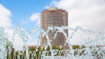 Фотография к новости: ІІМ түлектерге үндеу жасады