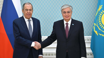 Фотография к новости: Мемлекет басшысы Ресейдің Сыртқы істер министрін қабылдады