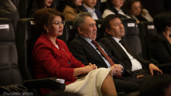 Фотография к новости: "Ең өзекті мәселе": Балаева мәдениет қызметкерлерінің жалақысы туралы айтты