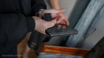 Фотография к новости: Астанада жүріп бара жатқан көліктен оқ атқан