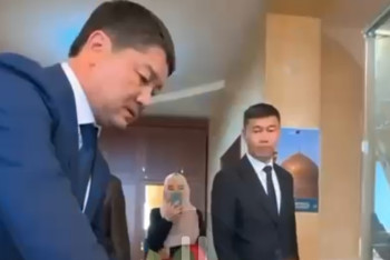 Фотография к новости: Маңғыстау облысының әкімі Нұрдәулет Қилыбай Иран халқына көңіл айтып, қолдау білдірді