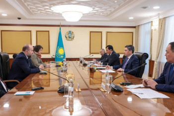 Фотография к новости: Үкімет елдің көлік-логистикалық әлеуетін барынша ашуға ниетті – Бектенов