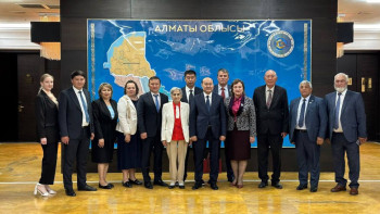 Фотография к новости: Алматыда ҚХА-ның жаңа жобаларын енгізу мәселелері талқыланды
