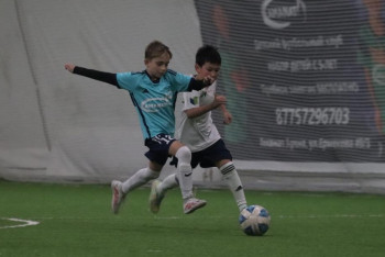 Фотография к новости: Қарағандылық оқушылар футболға тегін қатыса алады