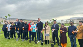 Фотография к новости: Алматыда 9 елдің министрі "Олимпиадалық даярлау орталығының" жұмысымен танысты