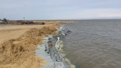 Құйлыс және Жайсаңбай ауылдарында бөгет нығайтылып жатыр