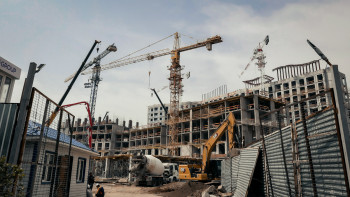 Фотография к новости: Су тасқыны. Салынып жатқан үйлер бақылауымызда - министр