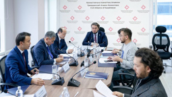 Фотография к новости: Қоғамдық кеңес отырысы өтті