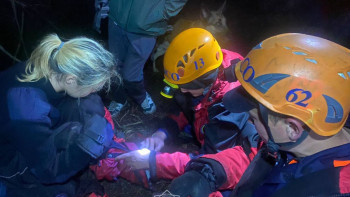 Фотография к новости: ТЖМ қызметкерлері Украина азаматтарын құтқарды