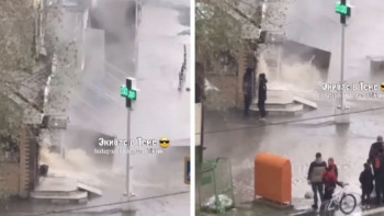 Фотография к новости: Екібастұзда дәріхана мен көшені ыстық су басып қалды