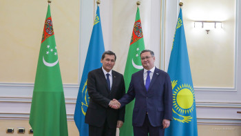 Фотография к новости: Қазақстан мен Түрікменстан арасындағы тауар айналымы 1 млрд долларға ұлғаяды