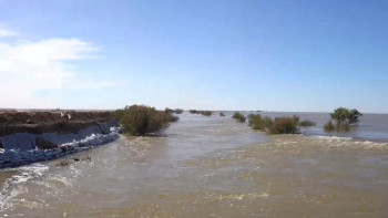 Фотография к новости: ТЖД: Тасқын су Атыраудың солтүстік бөлігіндегі елді мекендерге қауіп төндіруде