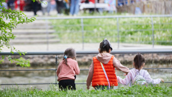 Фотография к новости: Қазақстанда балалы отбасыларға қандай қолдау көрсетіледі