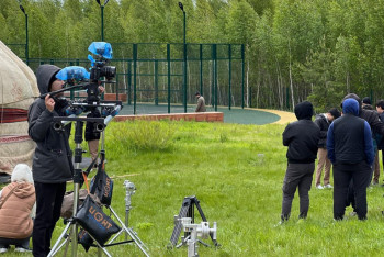 Фотография к новости: "IQanat OFF-Line": Бурабайда ауыл оқушылары туралы сериал түсіріліп жатыр