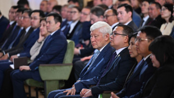 Фотография к новости: Ғалымдарымыз қолданбалы зерттеулермен айналысуы тиіс – Тоқаев