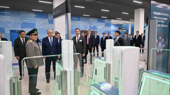 Фотография к новости: Тоқаев Алматы әуежайының жаңа халықаралық терминалына барды