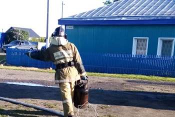 Фотография к новости: СҚО-да тұрғын үйден шыққан өрт 120 шаршы метр аумақты шарпыды