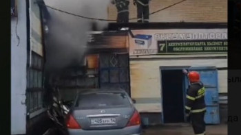 Фотография к новости: Павлодарда өрттен үш көлік зақымданды